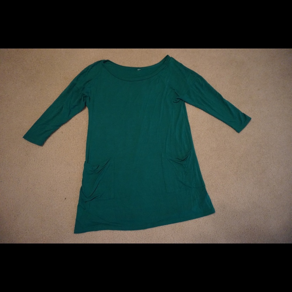 Quarter sleeve shirt